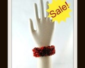 Porcelain Glove Mold Shiny Sale this one as is reduced clearance from 32