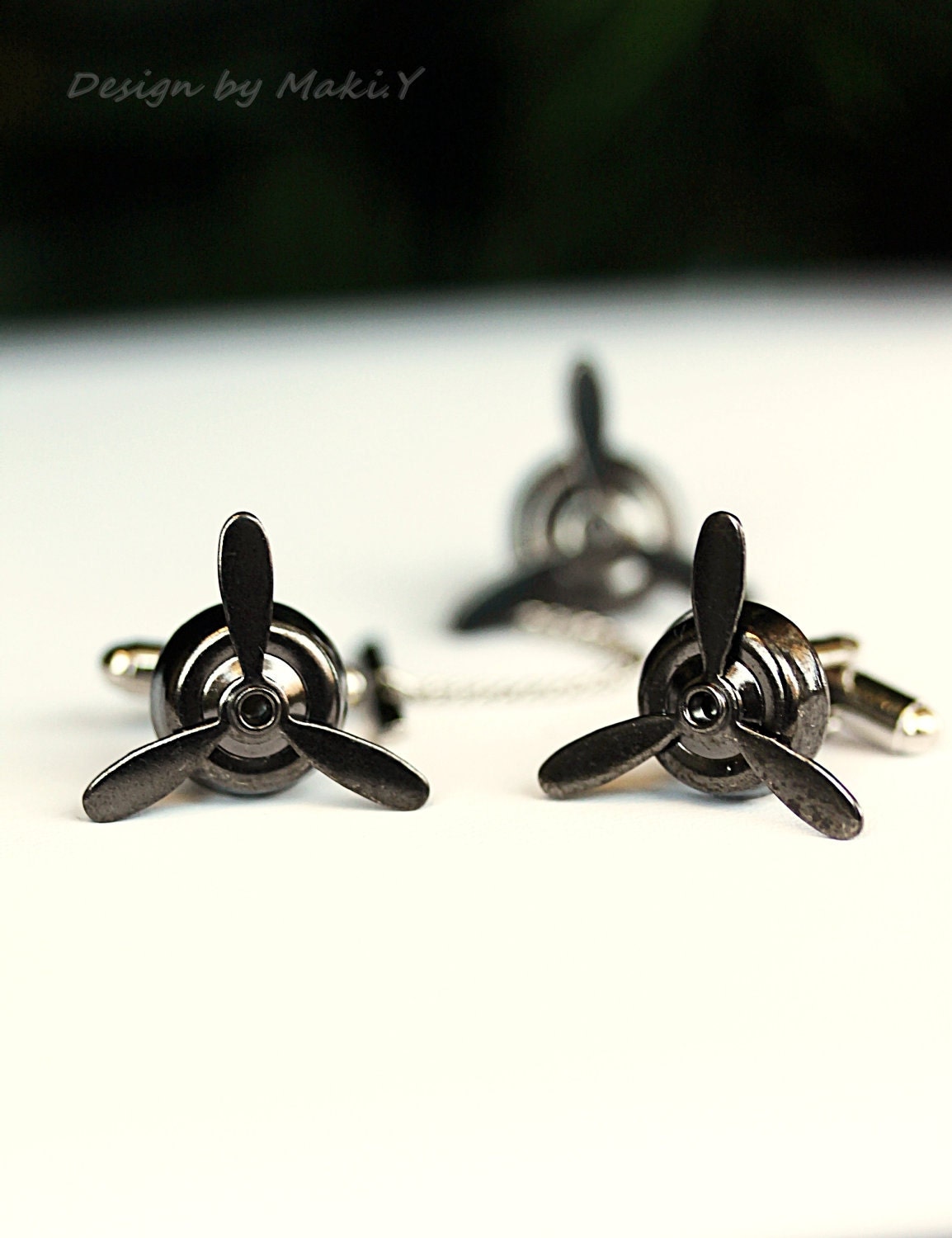 Airplane PROPELLER Cuff Links-Aviator,Black,Gunmetal,wedding,groom gift,brothers,father's day,Steampunk