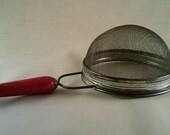1940s fire engine red strainer-vintage strainer with wooden handle-farmhouse kitchen utensil