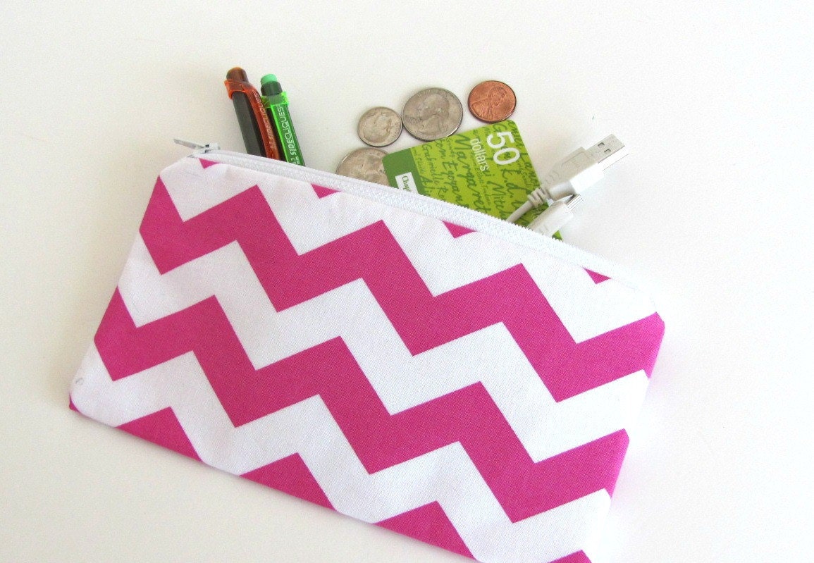 Cotton Zipper Pouch / Padded Camera Pouch / Bridesmaids Cosmetic Bag - HEAT WAVE - Sunglasses / Clutch - Gift for her in Hot Pink Chevron