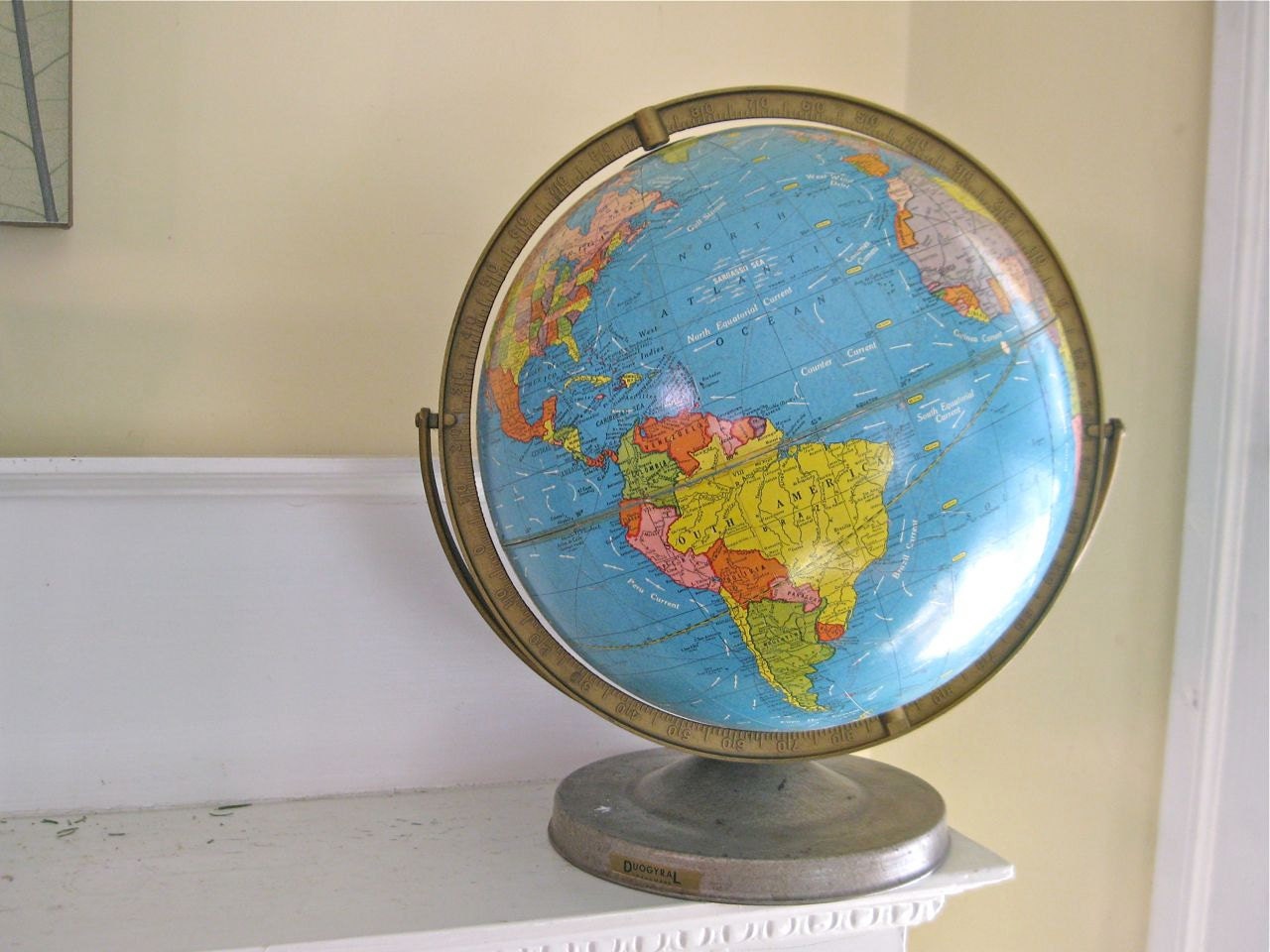 Vintage World Globe - Library