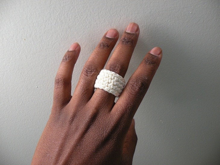Simple Crochet Ring Band. Crochet Jewelry. Choose your color: Burnt Orange, Natural White, Oasis Green