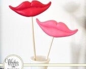 Plastic Lips on Sticks - The Lovely Ladies - Set of 2 Il_170x135