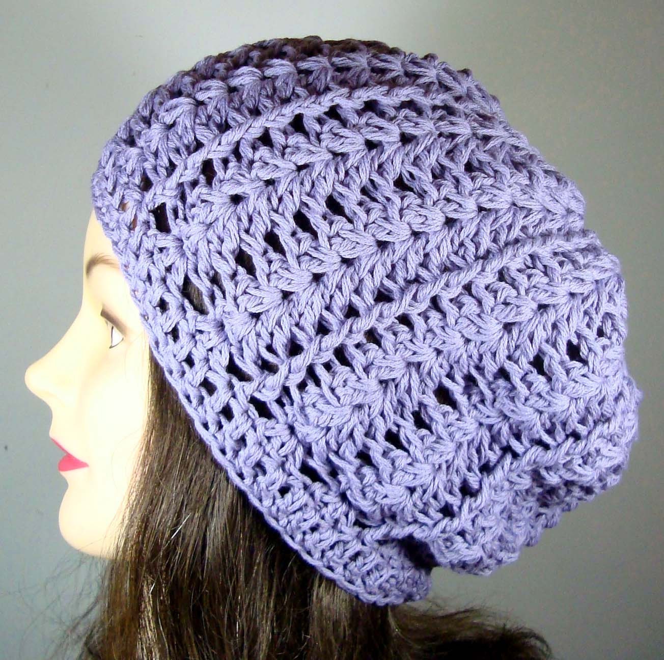 Cabled Beret Hat in Dusty Lilac