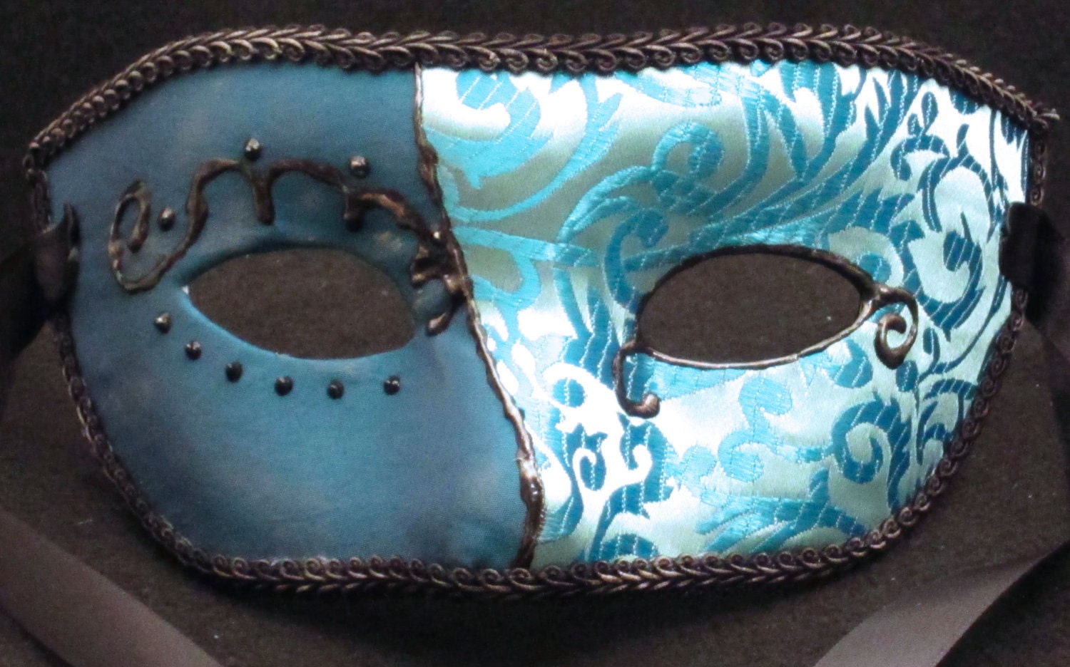Livido Mask for Costume/Masquerade/Mardi Gras/Prom/Cosplay