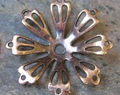 Flower Metal stamping embellishments Cold Connections Antiqued Brass 1352 - 6 pieces