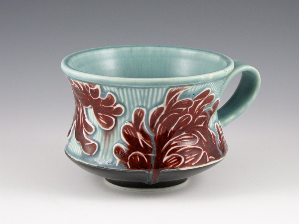 Chrysanthemum Mug in Red and Blue