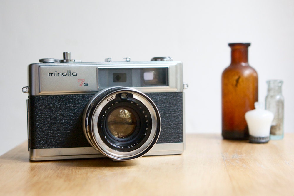 Minolta 7S Camera, Hi Matic, f/1.8 lens