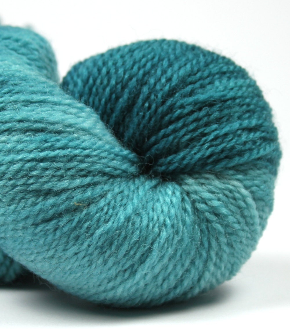 Bubblegum Hand Dyed Superwash Merino Yarn 100g