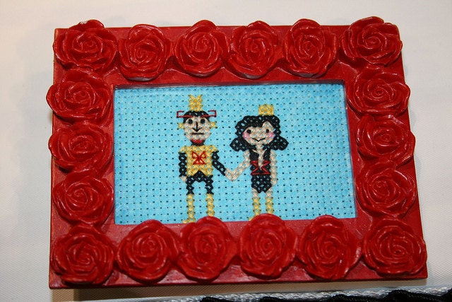 Monarch & Dr Girlfriend cross stitch - ROYAL WEDDING