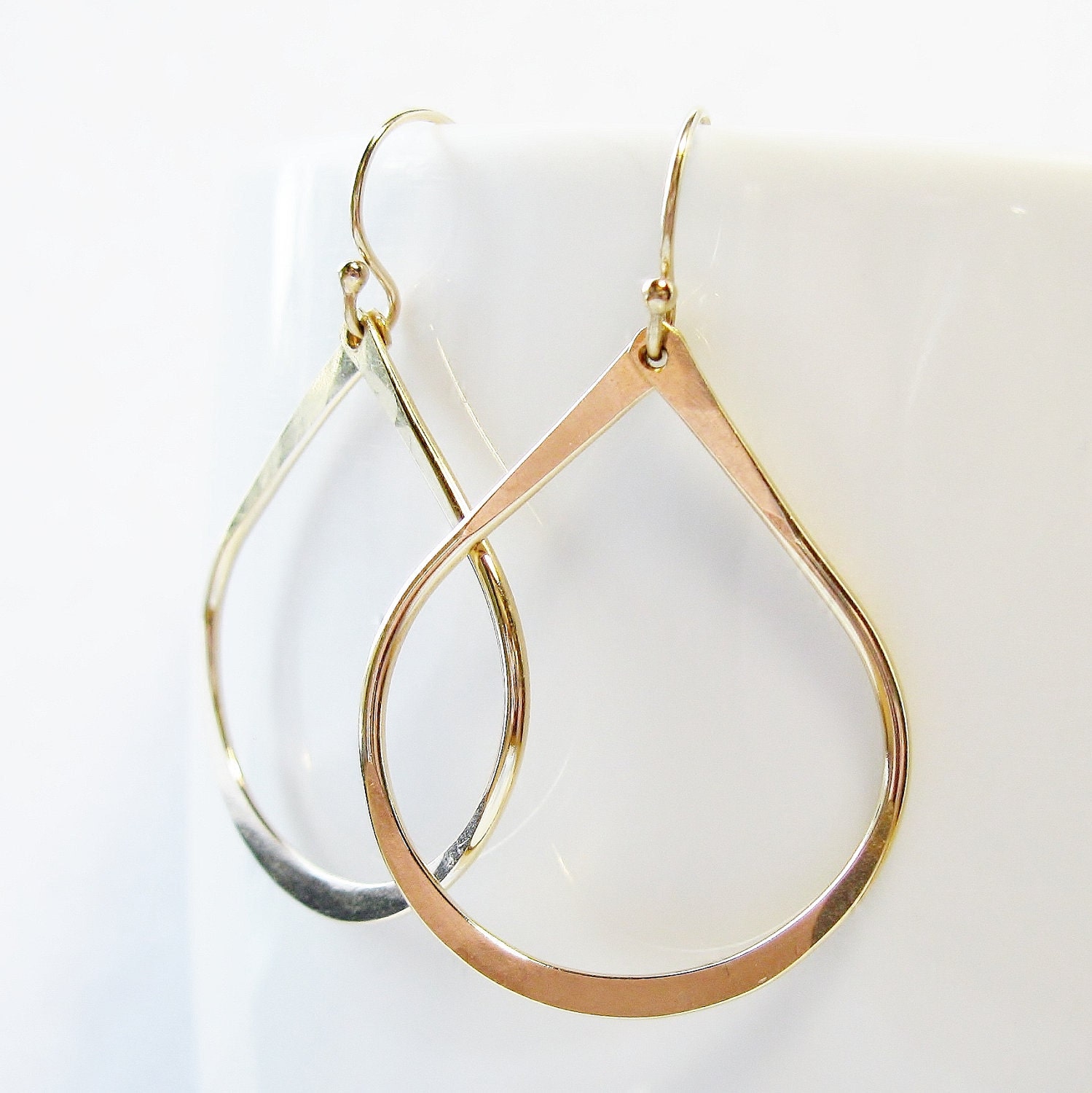 Teardrop Earrings, 14k gold filled or Sterling Silver, Medium, modern, everyday jewelry
