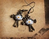 20% OFF Sale Vintage Inspired Jewelry Photo Earrings - Daisy Daisy - original fine art photo