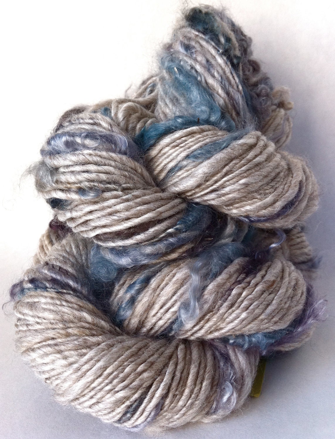 Vespertine - handspun yarn, natural novelty yarn