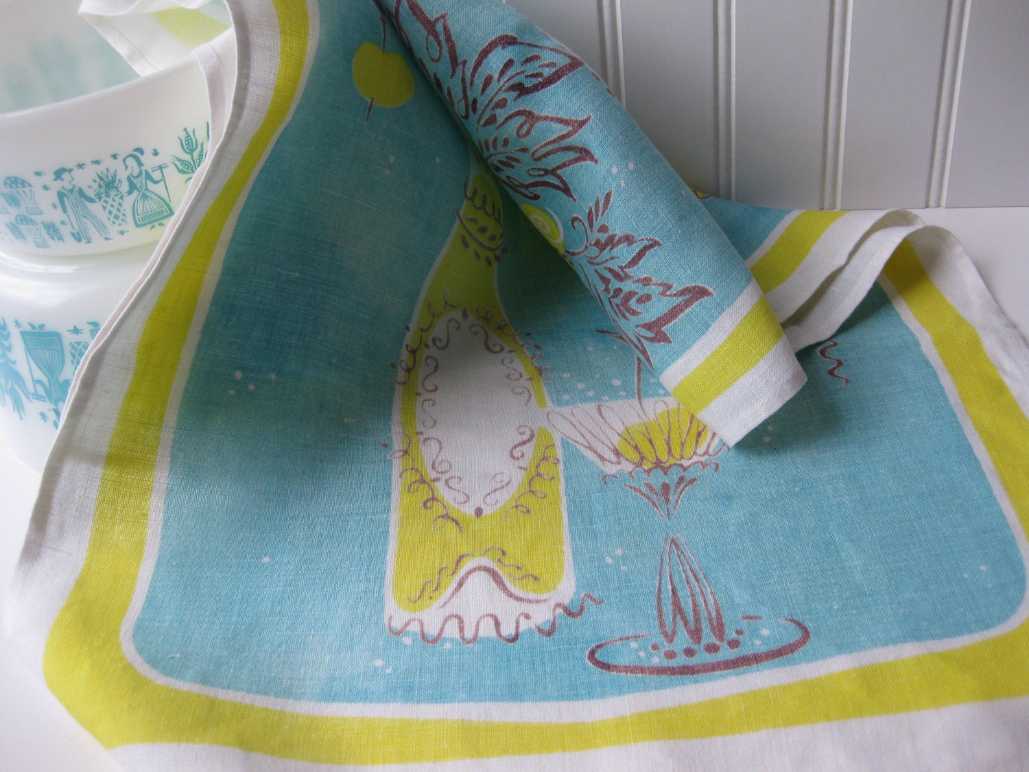 Retro Vintage Aqua Yellow Linen Bar Towel