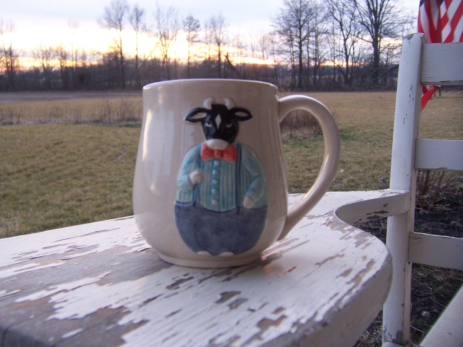 Vintage cow mug-Kitsch ceramic cow mug made by Otagiri and handpainted