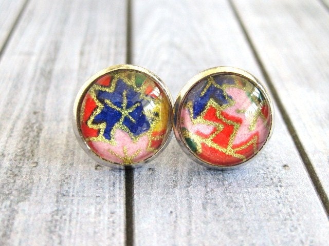 Stud Earrings.Japanese Yuzen Paper Earrings. Glass Cabochon Earrings. Pink,Blue and Red 013