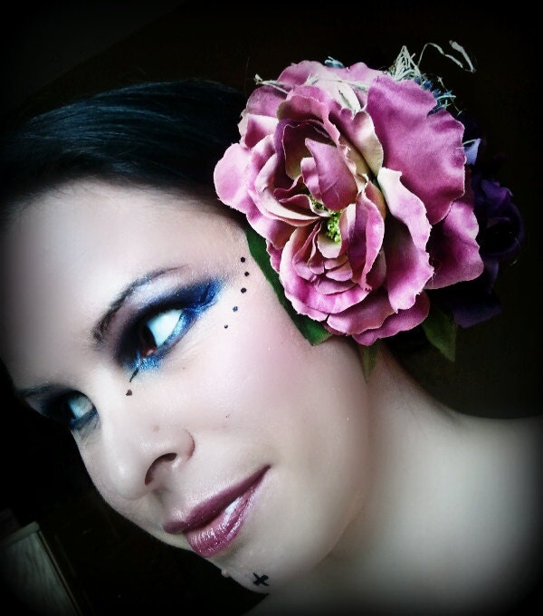Wine and Roses - Rose Fae Hair Clip