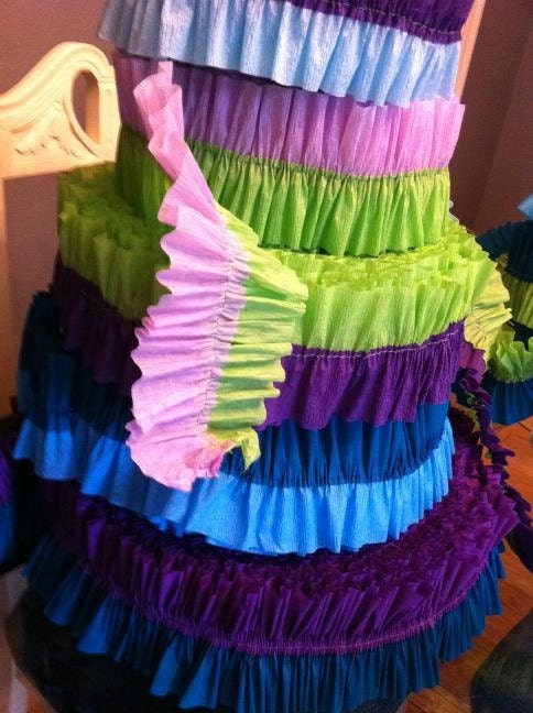 ruffled crepe paper streamers Il_170x135