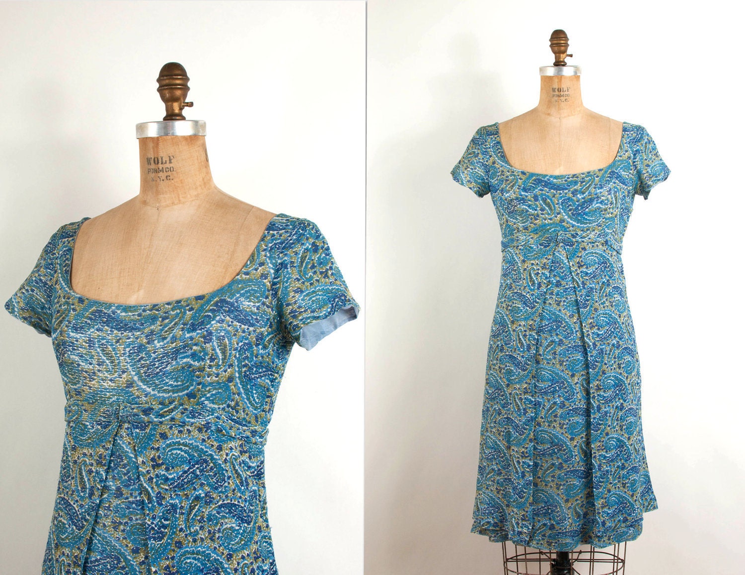 vintage 1960s dress / 60s blue metallic paisley dress (small)