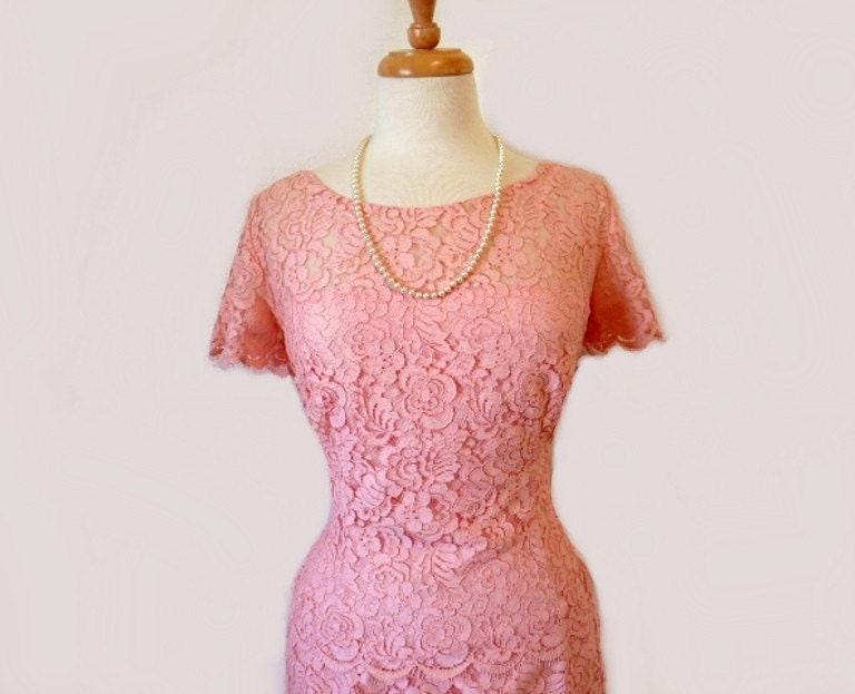 1950s Lace dress Pastel Pink, Tiered Cocktail Dress, Original Lilli Diamond of California Wiggle Dress