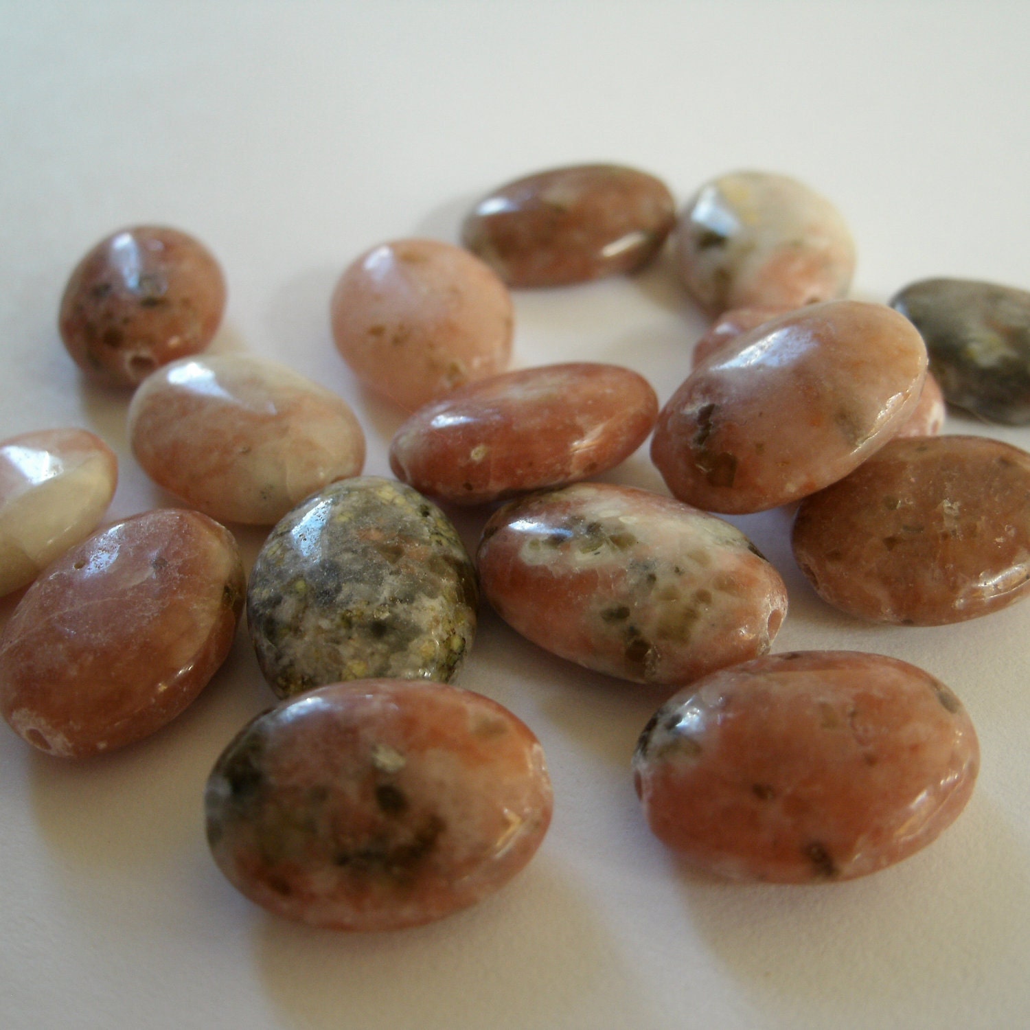 22 pcs Gemstone Beads Lepidolite Oval