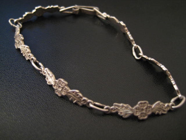Vintage Flower and Leaves Link Sterling Silver Bracelet