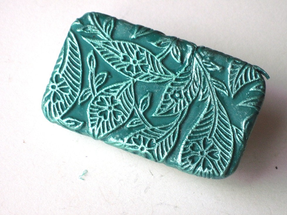 Pill Box Teal Balinese Leaves - claytheism