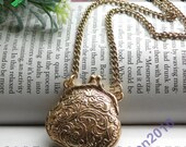 Pretty retro gold pouch money bag pocket necklace pendant jewelry vintage style