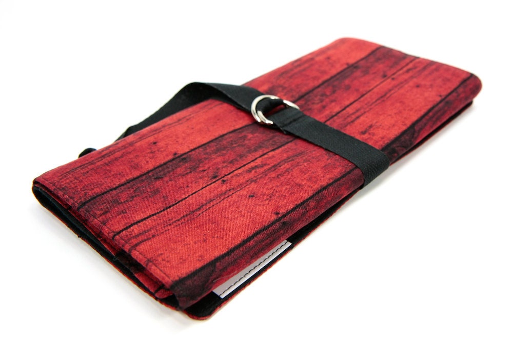 SHORT dpn or circular Knitting Needle Organizer Case - Red Barn - 24 black pockets