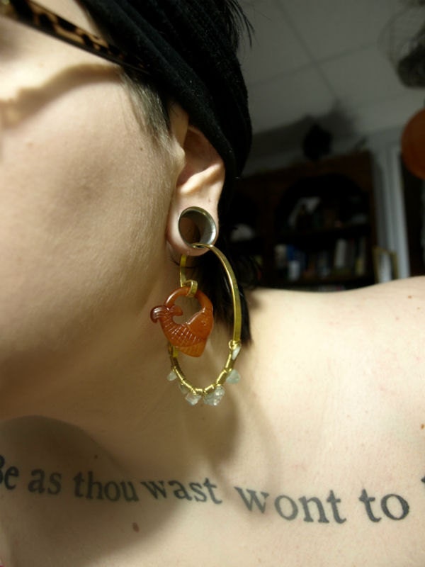 Carved carnelian fish hoops with aquamarine chips on gold - ear weights