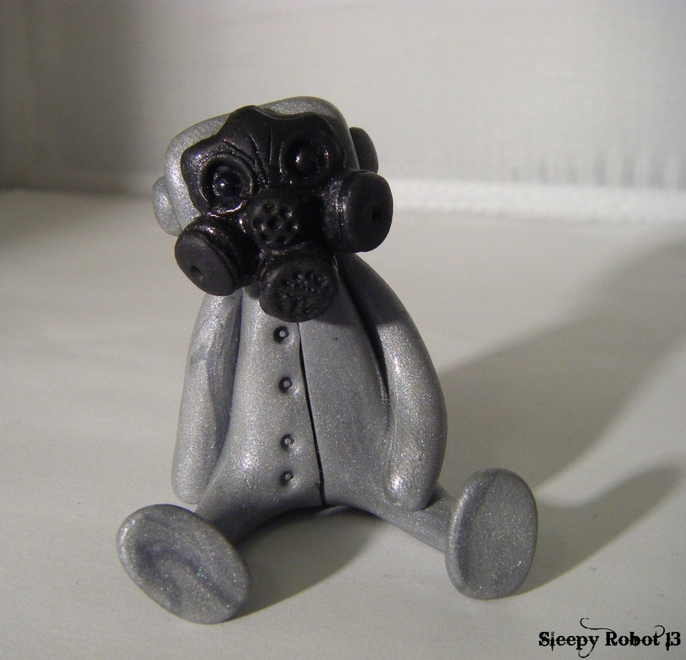 Gas mask Robot