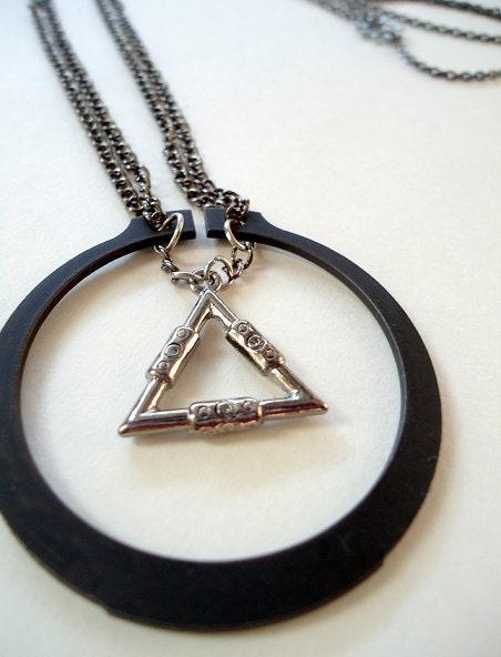 worship moon triangle necklace