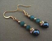 Emerald Green Pearl Crystal Earrings