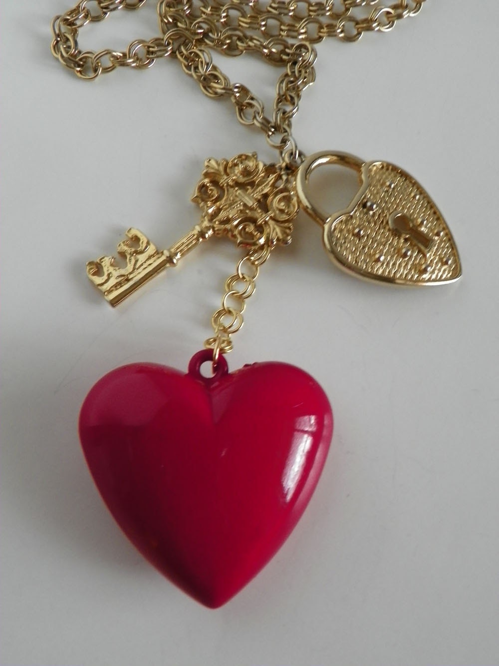 Key To My Heart - Revamped Vintage Long Chain Novelty Charm Necklace