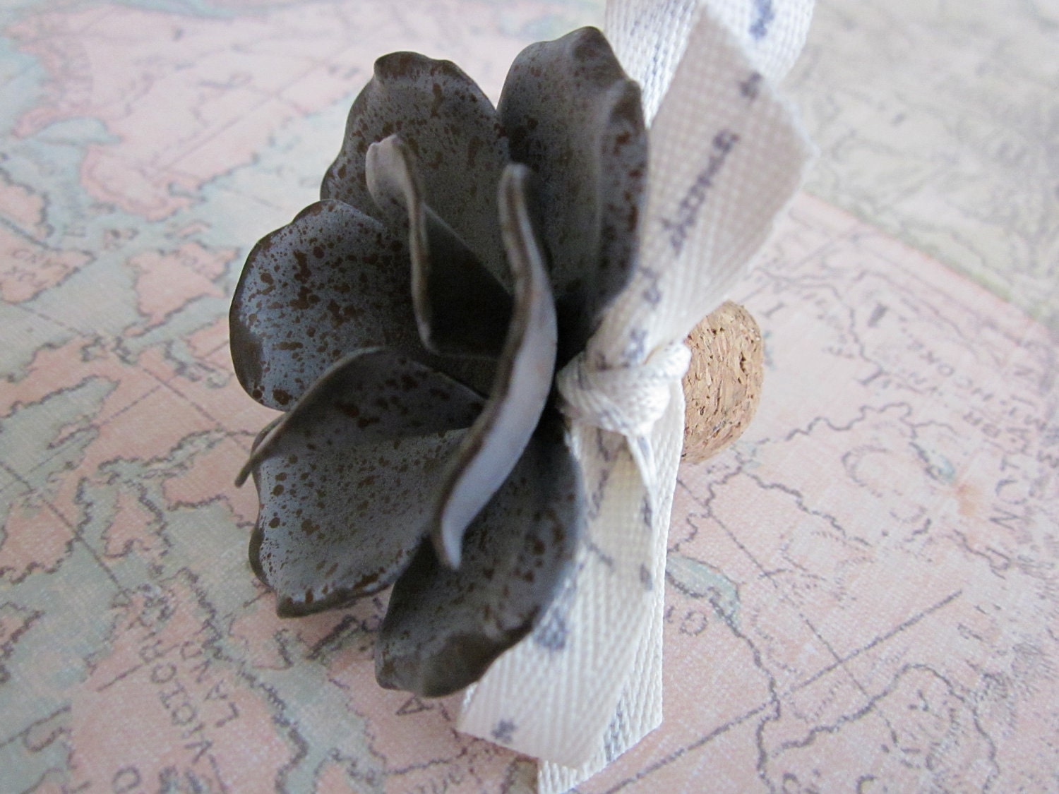 Aged Metal Rose Wine Stopper-Wine Bottle Stopper