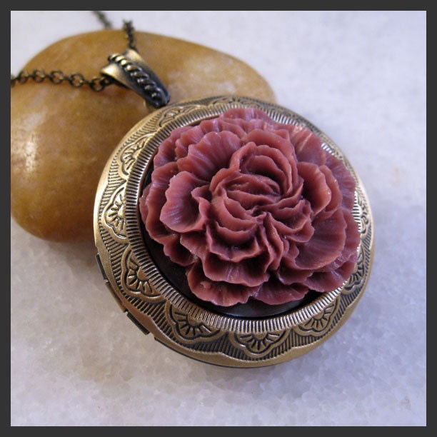 Redwood Spring Peony Flower Vintage Locket Necklace - yylulu