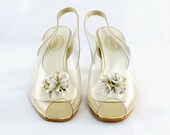 1970s Gold and Clear Peep Toe Cinderella Shoes Size 8