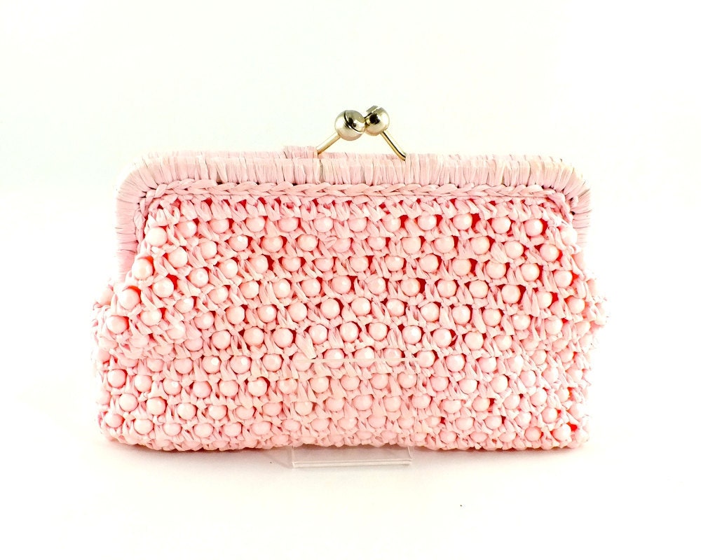 Sweet 1960s Pink Bead Clutch Purse
