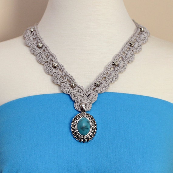 Crochet Necklace Scalloped Edge Turquoise Silver Pendant Bead Accents - 18  inch neck