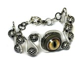 Steampunk Jewelry - Bracelet - Taxidermy glass eye