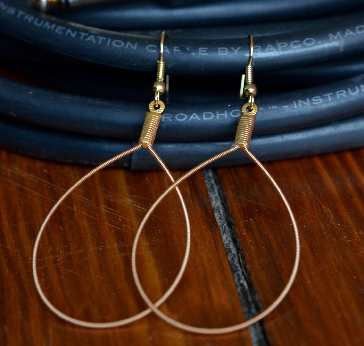 Elegant Simple Golden Teardrop Guitar String Earrings Gift for Musician or Music lover