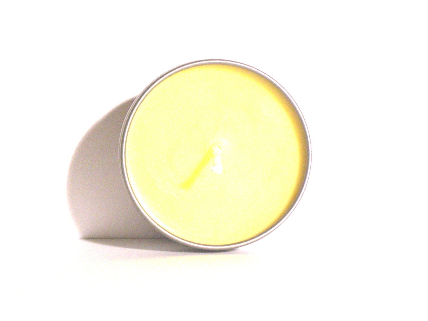 Lemon Eucalyptus Pure Essential Oil Soy Aromatherapy Candle - clean, mouthwatering and highly fragrant