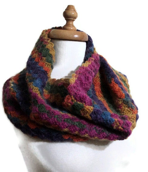 Infinity Cowl , Fall Spring Fashion , Winter  Accessories , - Women Trend - Hand Knit - For Her Holiday Fashion READY TO SHIPPING