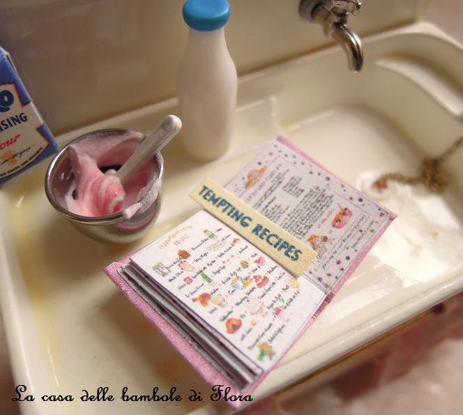 Recipe book (openable) - 1/12 dolls house dollhouse miniature