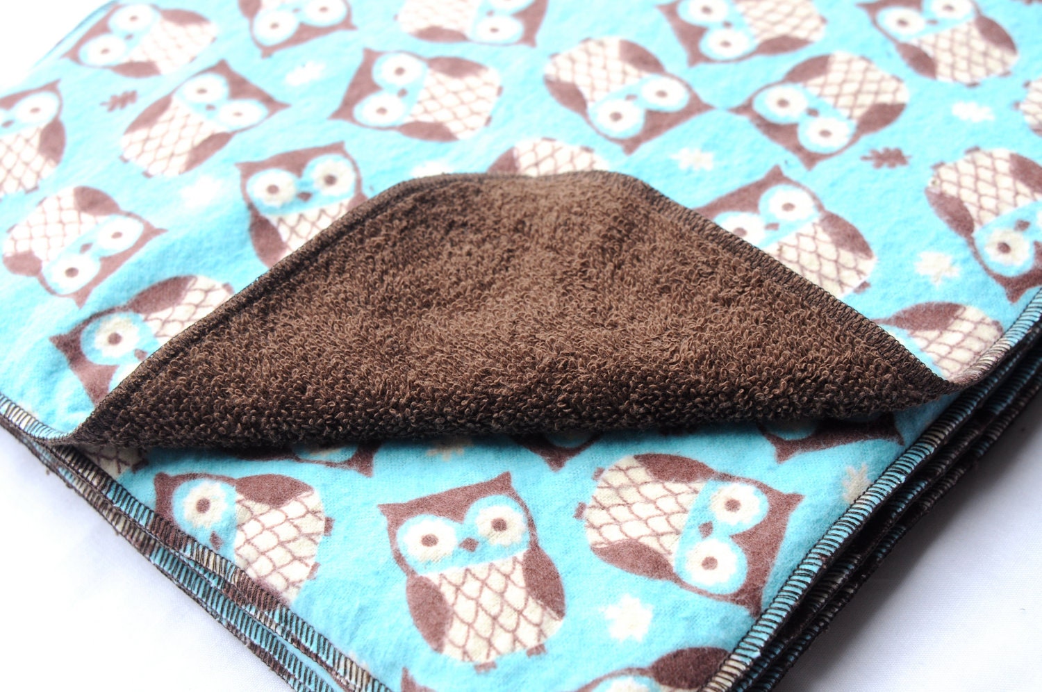 12 Unpaper Towels<br>Optional Snaps<br><b>Blue and Brown Owls</b>