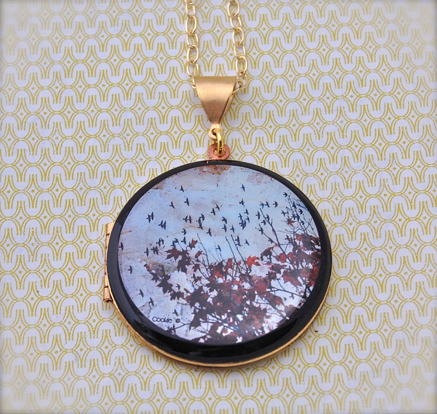 CUSTOM LOCKET - Your Picture or Artwork on a Vintage Locket
