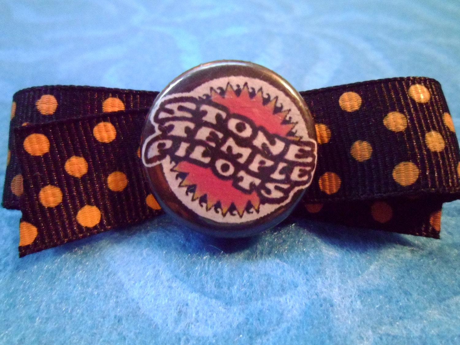 90s Grunge Stone Temple Pilots Button Hair Bow