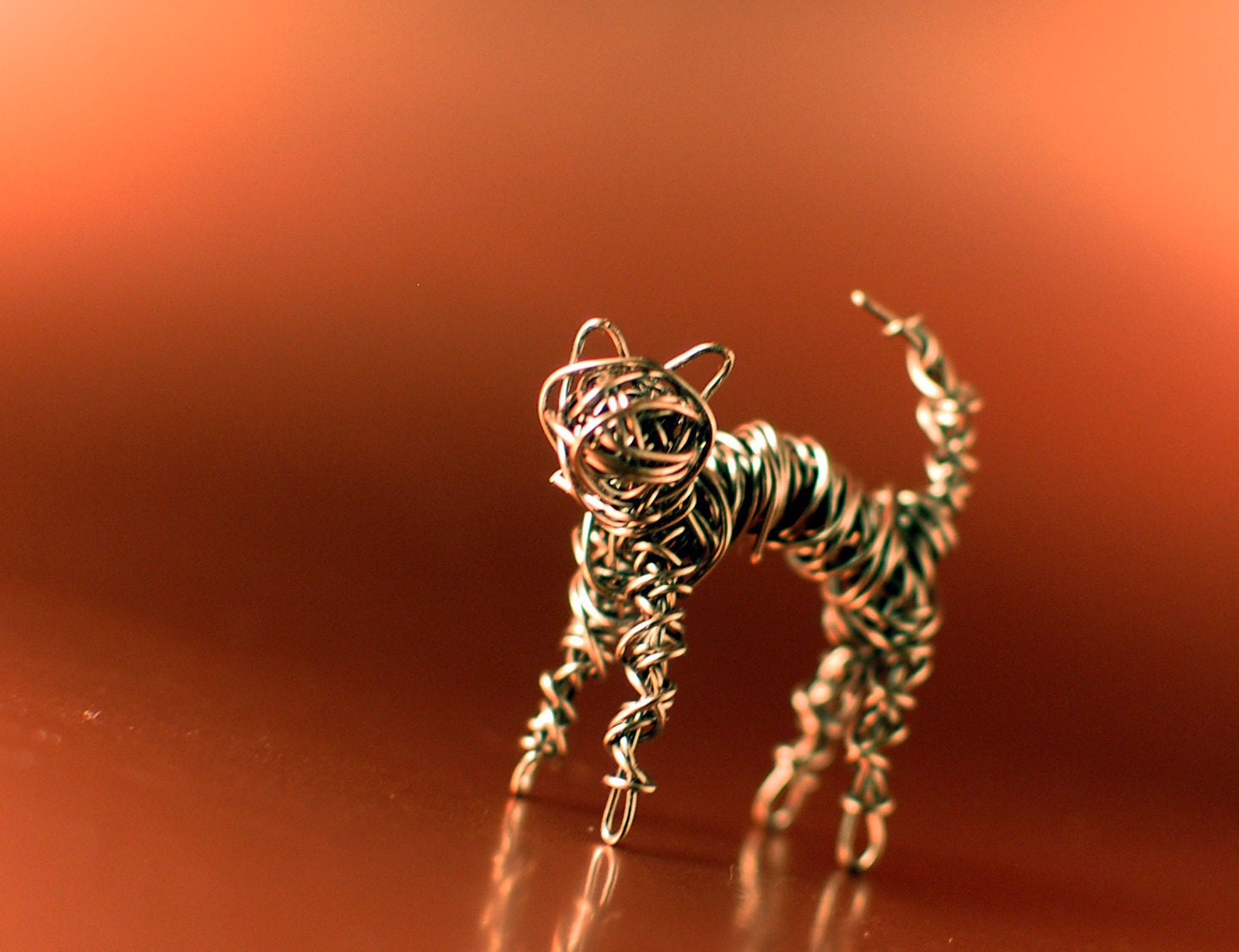 Tiny Wire Kitty Cat - Halloween Pose