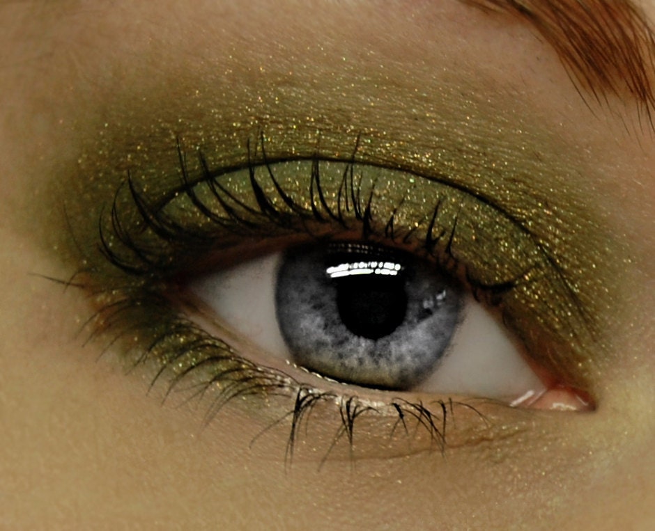 Metallic Olive Green Eyeshadow - GAIA Mineral Eye Shadow MINI - Metallic Olive Green Mineral Pigment / Eye Liner - 3 gram Jar