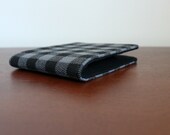 Mens 5 Pocket Billfold Wallet in Glannel Grey Checks